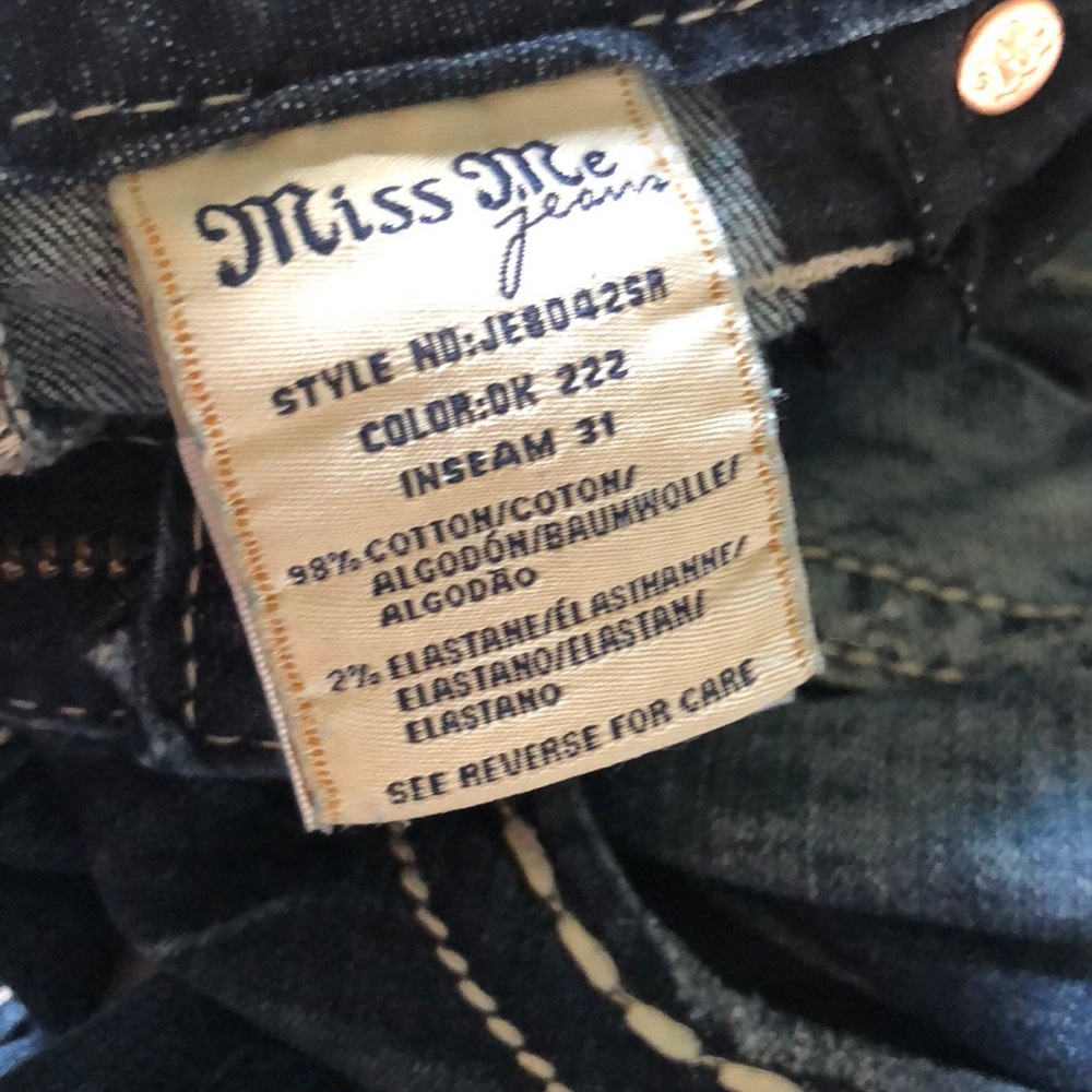 •Miss Me Jeans• - Picture 7 of 7